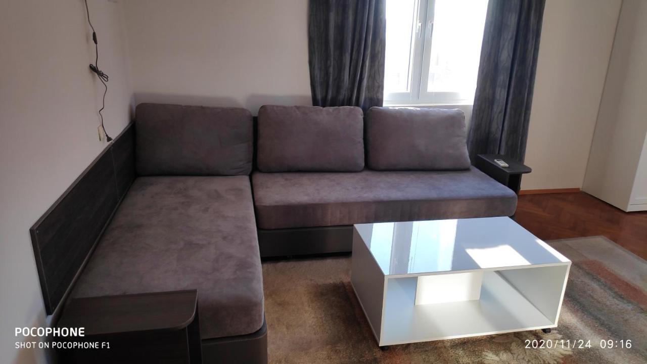 Unique Location Apartment With Parking Burgas Exterior photo