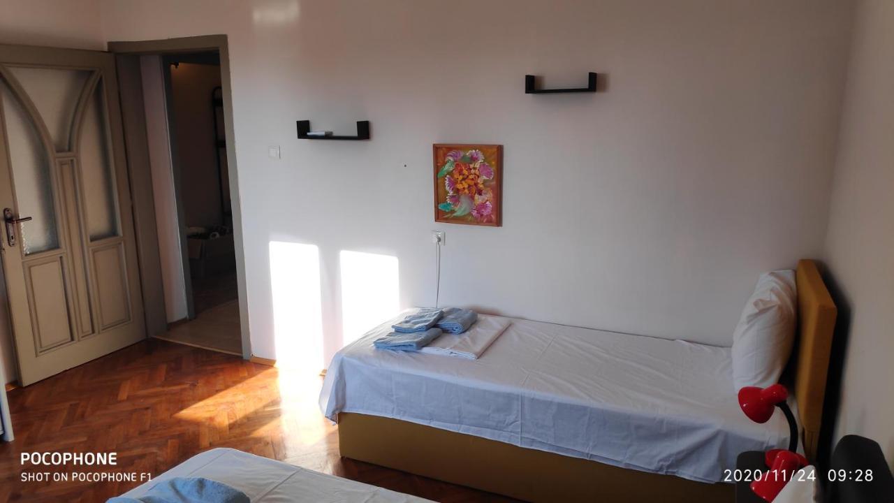 Unique Location Apartment With Parking Burgas Exterior photo